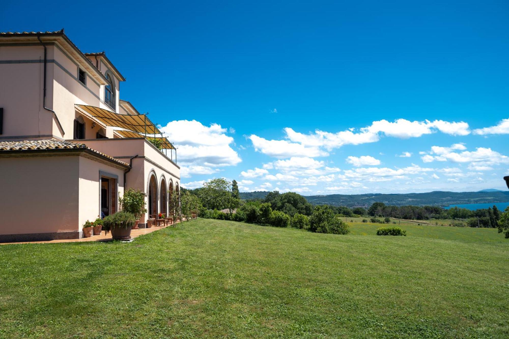 Agri Relais Il Poderaccio Di Bolsena Vila Exterior foto